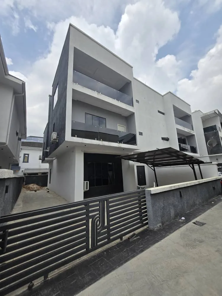 Fully-Detached Duplex, Omole Phase 2 in Omole Phase 2, Ikeja